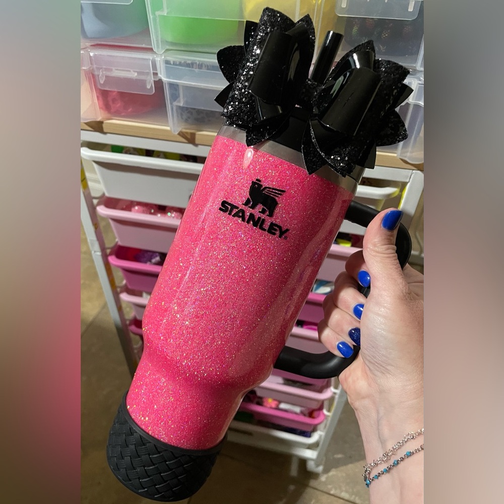 Custom Glittered Electric Pink 40 oz Stanley Cup